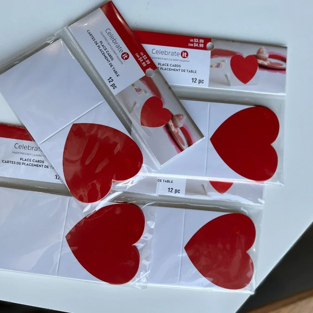 Place Cards (4 packs / 12 cards per pack for a total of 48‎ cards ) (new)